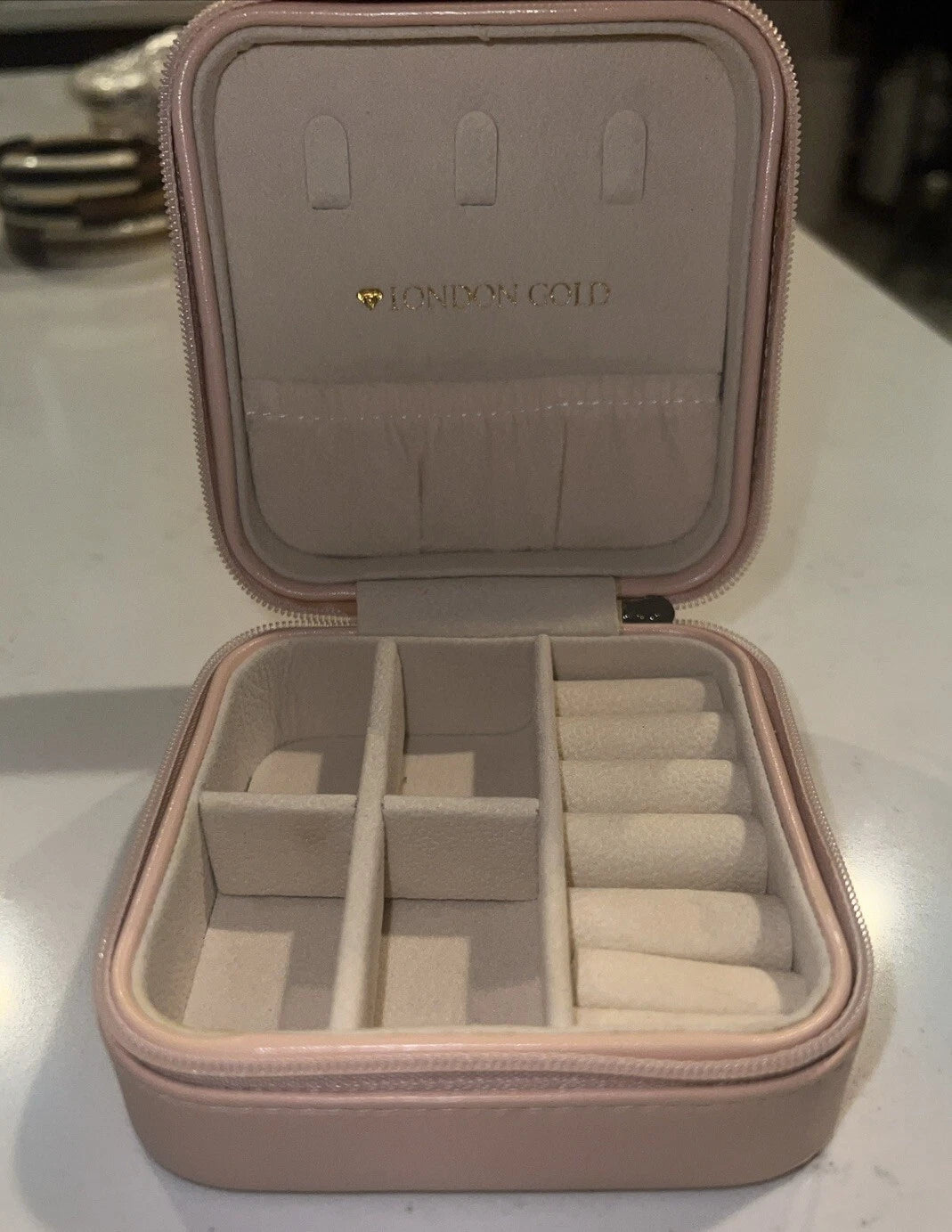 Pink Jewelry Travel Case Portable Jewelry Box “London Gold” | eBay