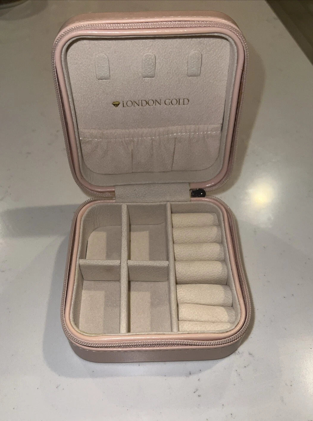 Pink Jewelry Travel Case Portable Jewelry Box “London Gold” | eBay